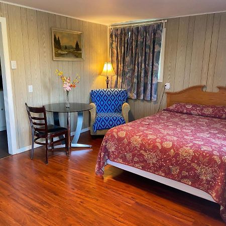 Motel Des Erables Coteau-du-Lac Ngoại thất bức ảnh