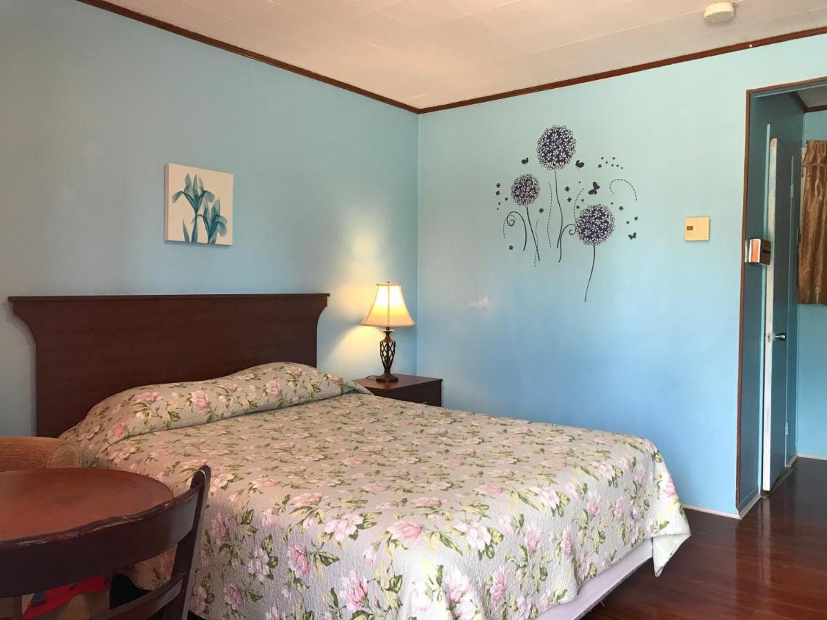 Motel Des Erables Coteau-du-Lac Ngoại thất bức ảnh
